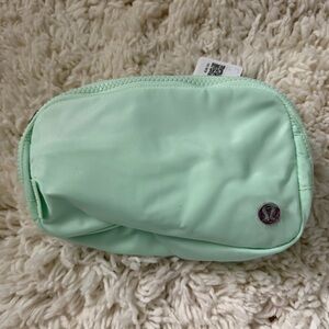 Lululemon Athletica Everywhere Belt Bag in Mint Moment